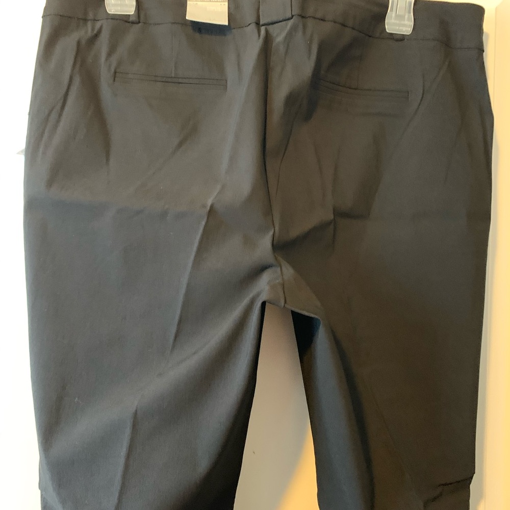 Reitmans pants - Picture 2 of 4